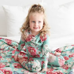 Posh Peanut Luxe Plush Patoo® Blanket Clearance