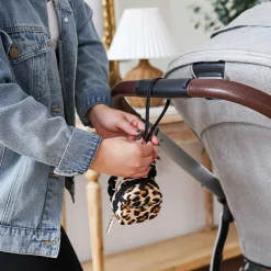 Posh Peanut Pacifier Pod Store