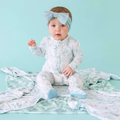 Posh Peanut Picot Patoo® Blanket Hot